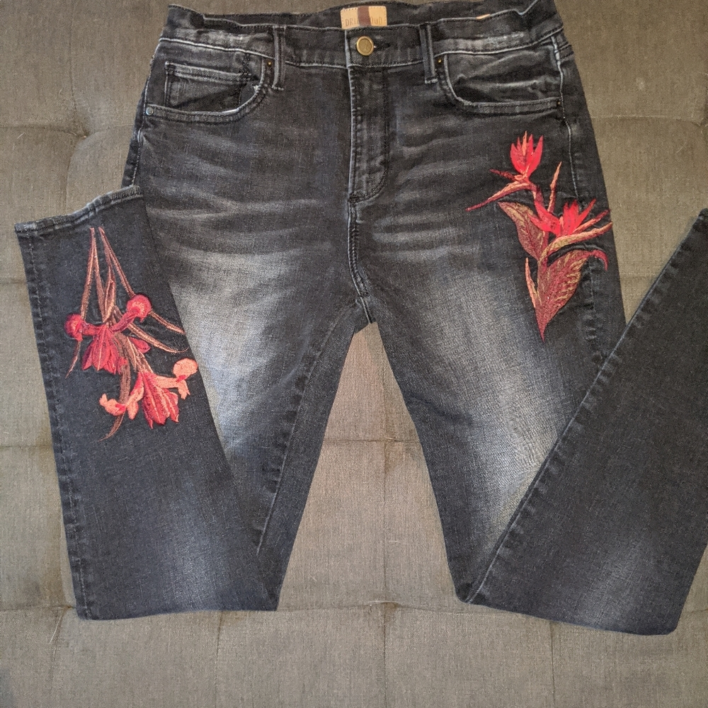 Free People Driftwood embroidered jeans